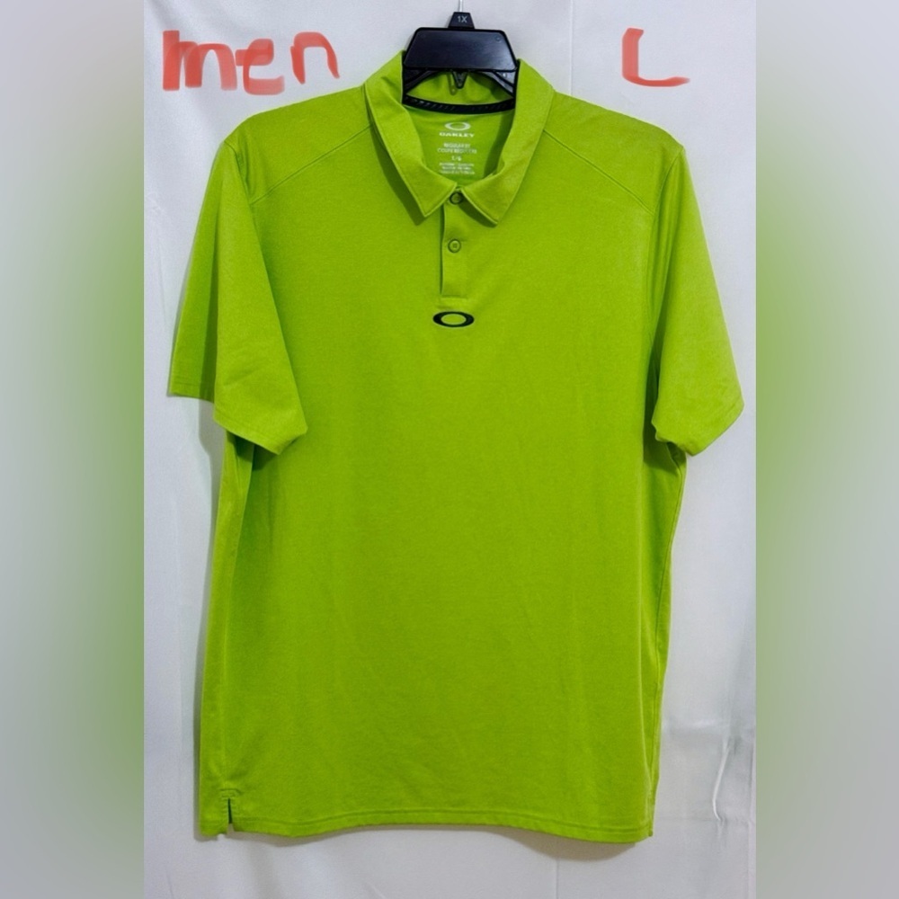 Oakley Men's Green Polo Shirt